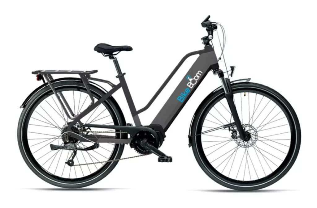 Trekking e-bike for hire from BikeBoom